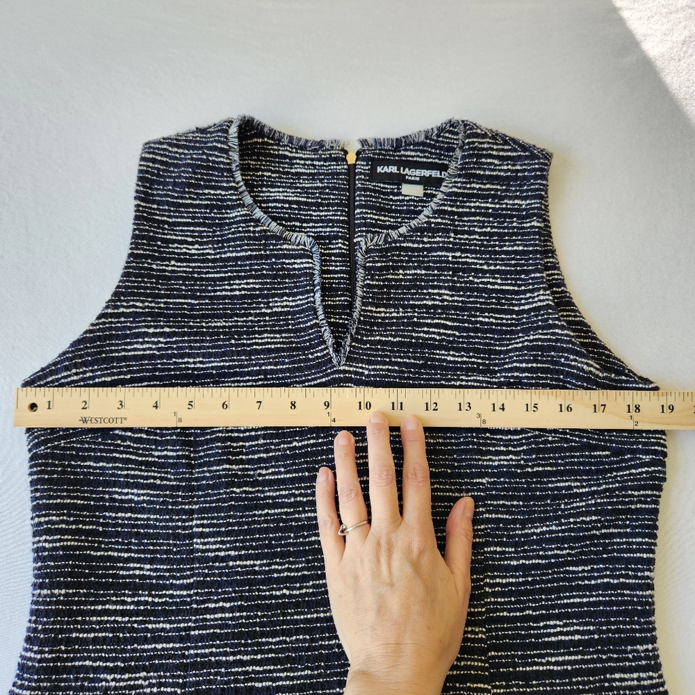 Tweed Fall Sheath Dress Navy Blue White Stripes Sleeveless Fringe Paris Size 10 - Picture 16 of 17